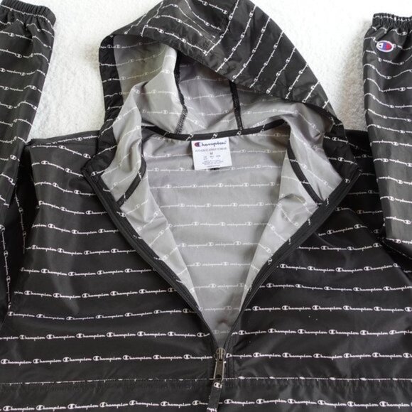 Champion Men's Packable Jacket SZ M - Picture 3 of 8